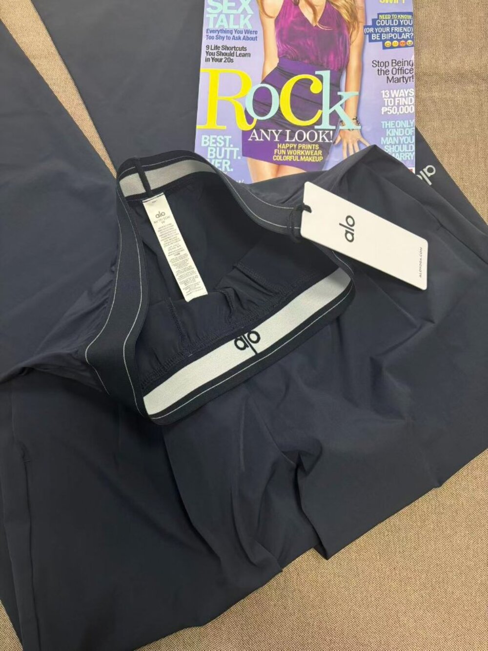 💫NWT Alo Yoga Suit Up Trouser Navy Blue(Regular) - Picture 6 of 10